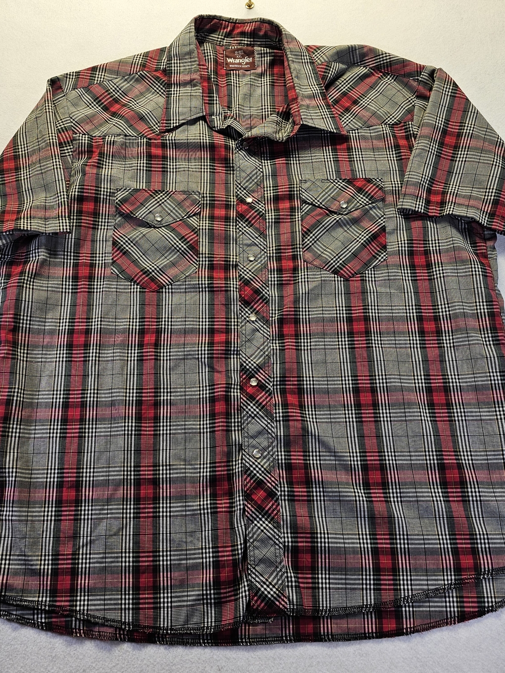 Wrangler Red and Gray Plaid Western PEARL-SNAP Shirt